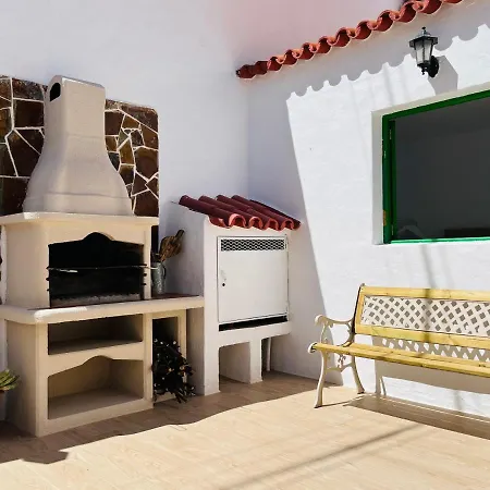 Holiday home Jardin De La Suerte *