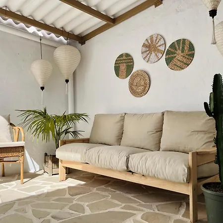 Holiday home Jardin De La Suerte
